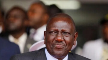 Arsip - Presiden Kenya William Ruto menghadiri upacara pelantikannya di Stadion Internasional Moi di Nairobi, Kenya, 13 September 2022. (