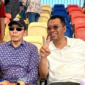 Dua mantan Gubernur NTB TGB Dr HM Zainul Majdi dan Bang Zul Dr H Zulkieflimansyah kompak Salam Dua Jari kala nonton bareng MotoGP Mandalika 2024